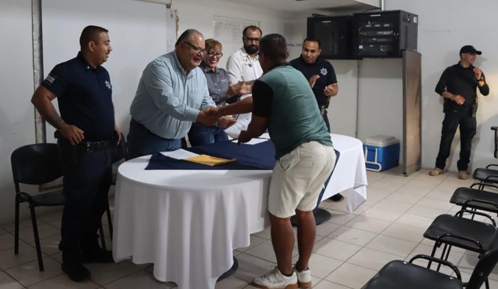 Graduaron hombres de proceso de reeducación del CEMATH