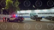 Rescatan a 100 migrantes que viajaban en la caja de un tráiler en carretera Saltillo