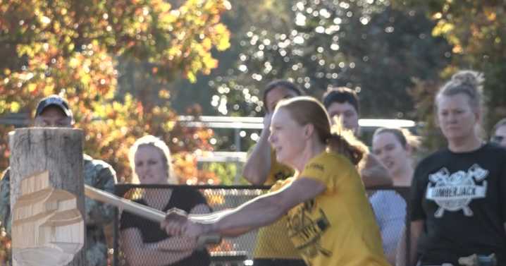 Lumberjack competition at Devils Backbone