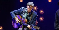 James Taylor's Fort Worth Show Was Sentimental, Shares Stage With Son: Photos