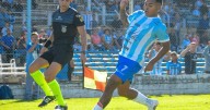 Le dio un baile a River en el Monumental y busca al "Pollo" Rojas como refuerzo