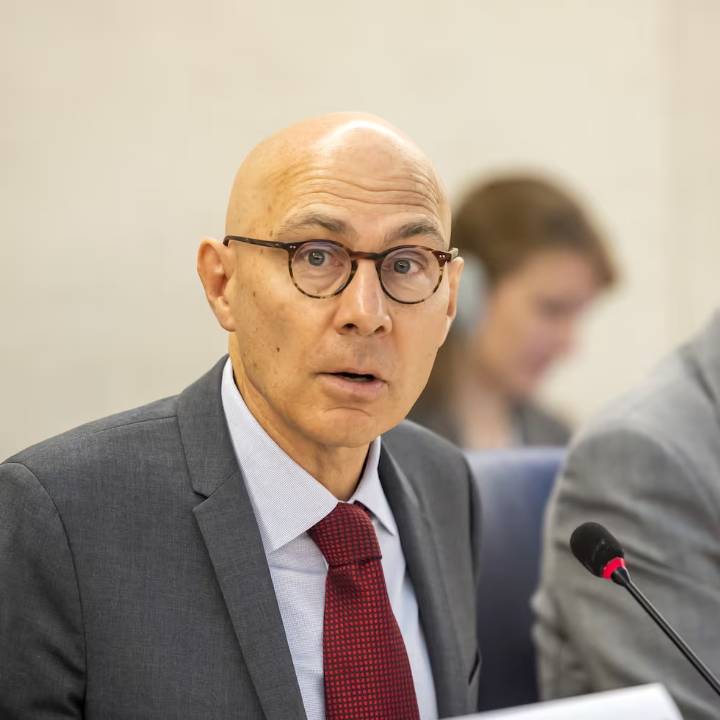 Denuncia de Volker Türk: El mundo observa pasivamente el genocidio en Gaza