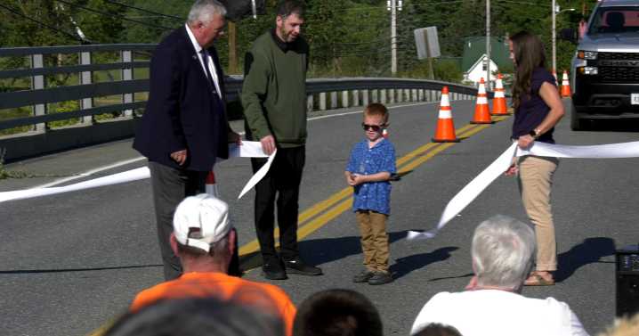 Bridge in Carmel renamed to honor former Town Manager Kevin Howell
