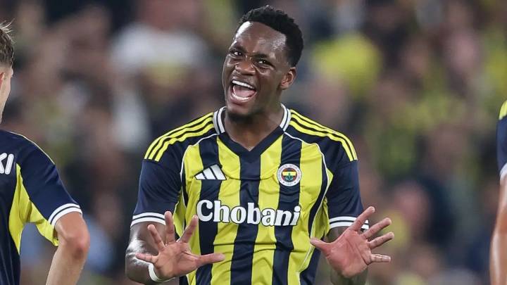 Le lesión de Jhon Durán en Fenerbahce, más grave de lo que parece; se alarga su ausencia
