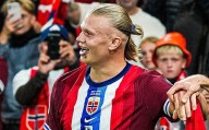 Un repóker de Haaland deja a Noruega con un pie en el Mundial
