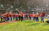 Celebran Indios y aficionados el campeonato estatal