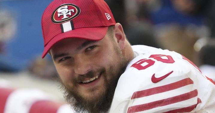 49ers right tackle Colton McKivitz agrees to a 3