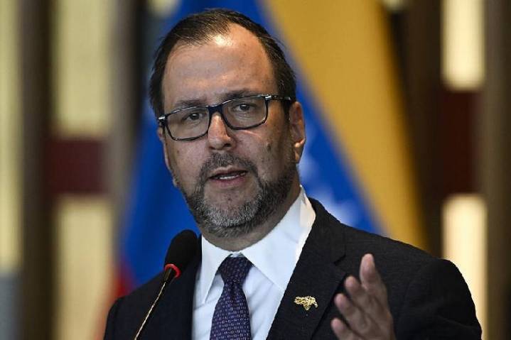 Gil: Venezuela está preparada para disuadir cualquier amenaza militar
