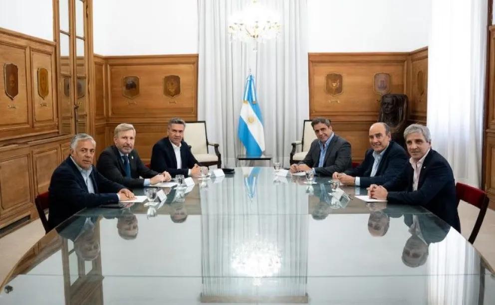 Tras el revés en las elecciones de PBA, el Gobierno inaugura en Casa Rosada la mesa federal con los gobernadores