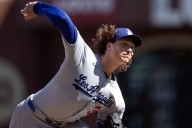 Deadspin | Playoff-bound Dodgers intent on cutting down Giants