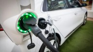 Lo que se espera que suceda cuando los vehículos eléctricos sobrepasen el 40 % del parque automovilístico