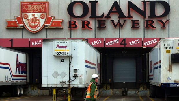 Oland Brewery threatens to leave Nova Scotia in face of looming water rate hikes