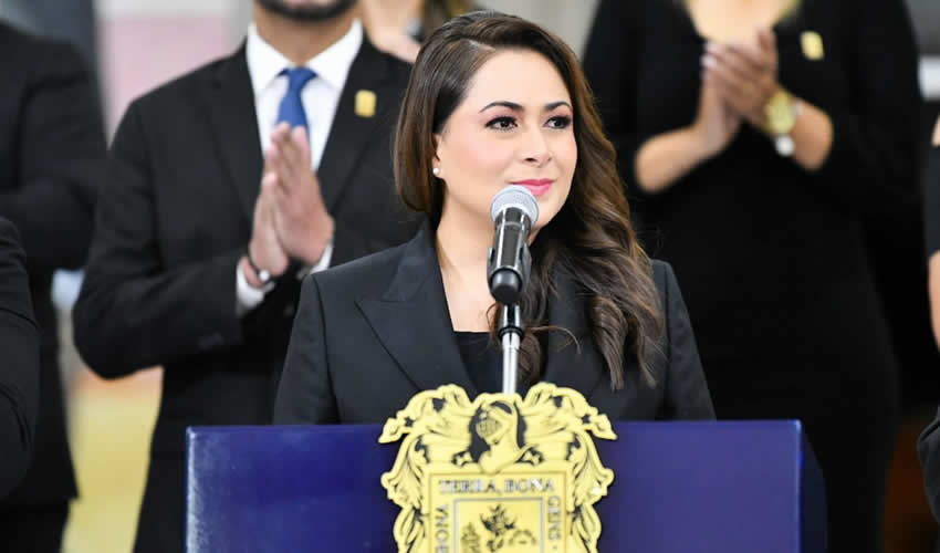 Tere Jiménez Entrega su Tercer Informe de Gobierno al Congreso del Estado