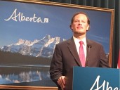'No longer an outlier': Alberta lags behind on minimum wage