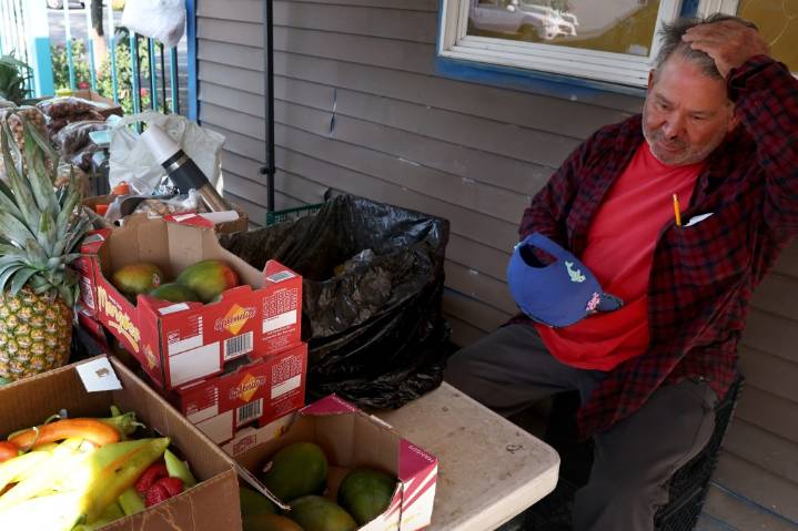 Chicago's street vendors vanish from corners during ICE surge