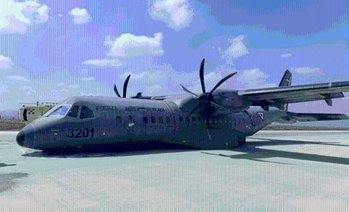Aterriza "de panza" un avión de la Fuerza Aérea en Santa Lucía