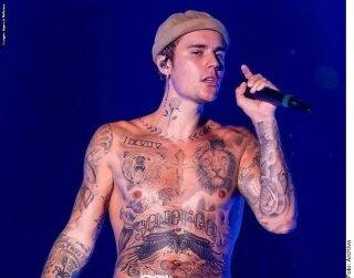 Vuelve Bieber a lanzar  disco por sorpresa