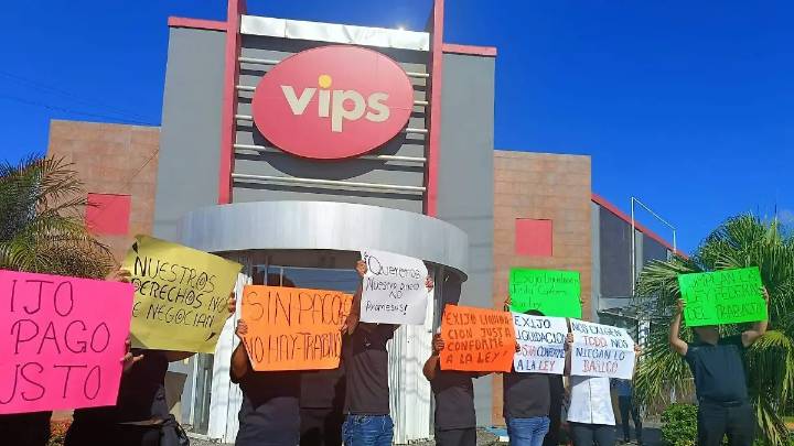 Extrabajadores de Vips en Tampico realizan manifestación; denuncian despido sin pago justo