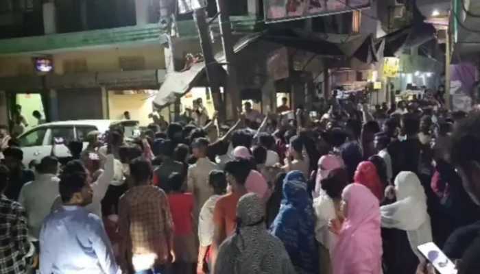 Uttar Pradesh: Communal tension over ‘I Love Muhammad’ banner row reaches Unnao; Muslim mob attacks cops, pelts stones, damages properties amid ‘Sar tan se juda’ slogans