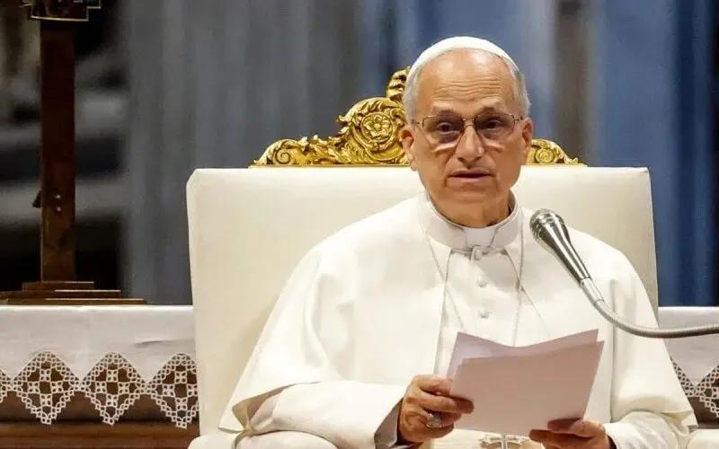 Machado insta al papa León XIV a interceder por presos políticos en Venezuela