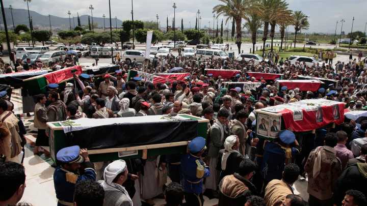 Israel strikes the Yemeni port of Hodeida as Houthi rebels activate air defenses