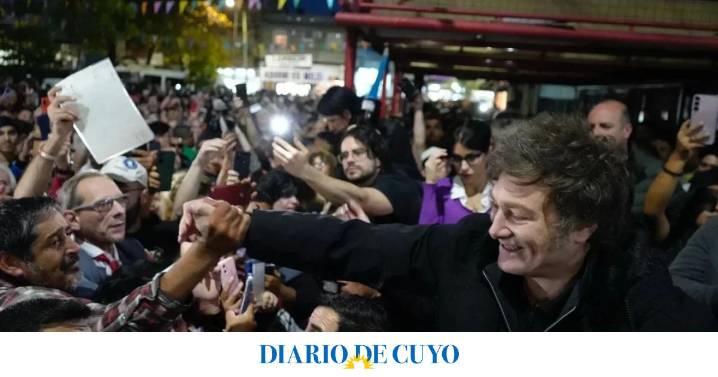 Milei planea ir a más de diez provincias en modo electoral
