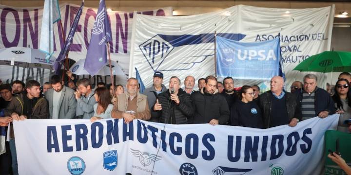 ATE anunció asambleas en 21 aeropuertos y podría haber demoras en los vuelos este lunes