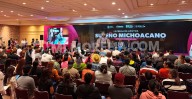 Entregan apoyos de Sueño Michoacano a migrantes