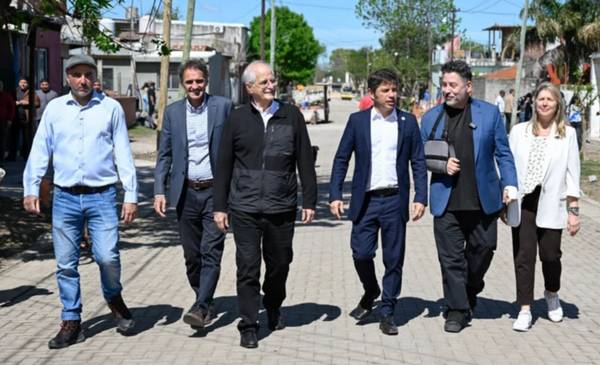 Kicillof cuestionó el modelo “individualista" de Milei y llamó a votar por Taiana en octubre