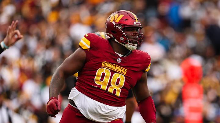 Bills add DT Phidarian Mathis to their practice squad