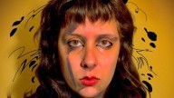Natalia Velarde, la dibujante de cómic que convierte la muerte y el dolor en un tsunami visual y emocional