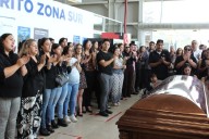 Realizan homenaje de cuerpo presente a subinspector fallecido