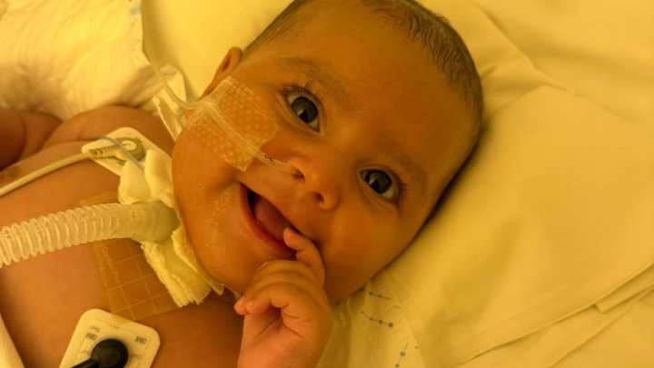 Canning: Ariana, una bebé de cinco meses, necesita un trasplante de corazón urgente