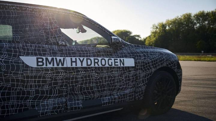 El nuevo BMW iX5 será el primero en equipar el nuevo motor de pila de combustible del grupo