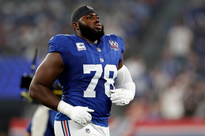 Giants' Andrew Thomas a gametime decision vs. Chiefs