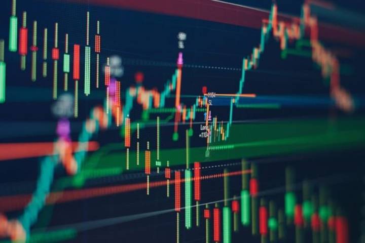 MARA Holdings (MARA) Stock Price Prediction: 2025, 2026, 2030 • Benzinga