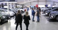 Solo autos eléctricos tendrían beneficios de exenciones tributarias en Caldas: salen los híbridos