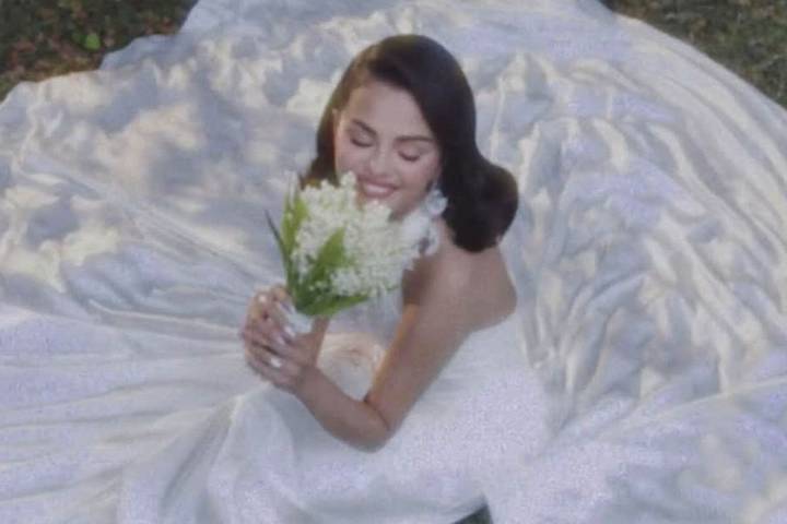 Florist on Symbolic Meaning Behind Selena Gomez’s Wedding Bouquet (Exclusive)