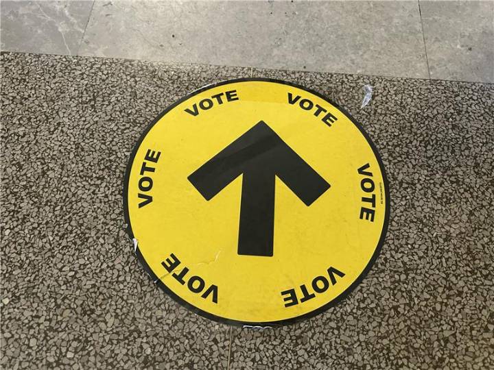 Voters unable to travel due to health reasons can request at home vote: Élections Montréal