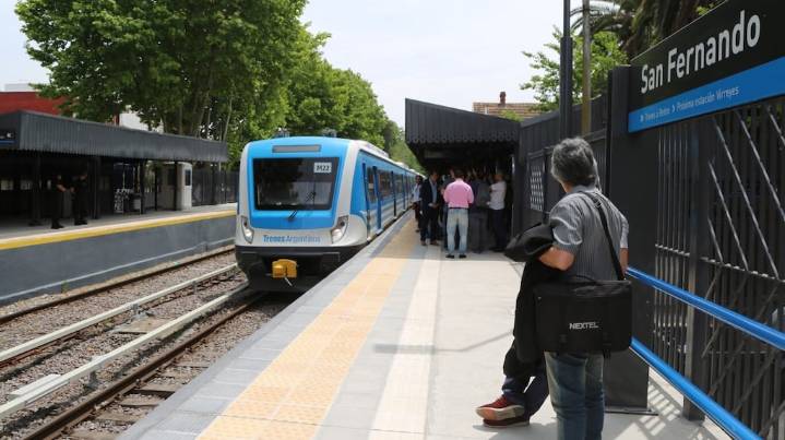 Los maquinistas protestan por segundo día consecutivo y los trenes funcionan a 30 km/h: hay demoras