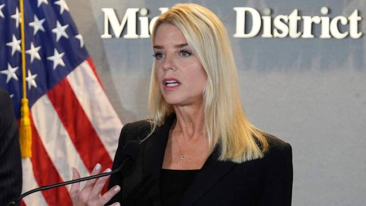Transgender gun owners in Justice Department sites