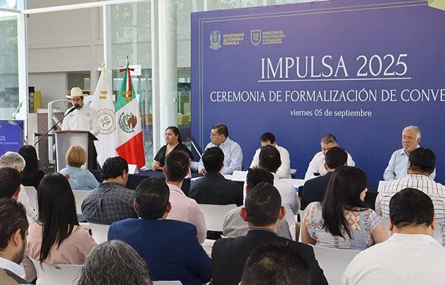 Impulsa UAdeC la investigación; entrega apoyo económico a 16 proyectos