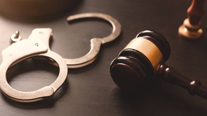 Madre declarada culpable de quitarle la vida a sus hijos: así habría ocultado los cuerpos