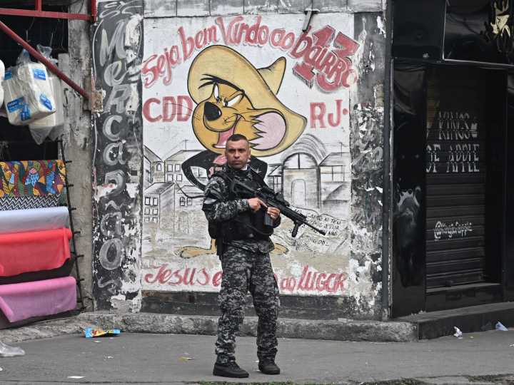 Polémica en Rio de Janeiro: la legislatura aprueba pagar bonificaciones para los policías que maten a criminales