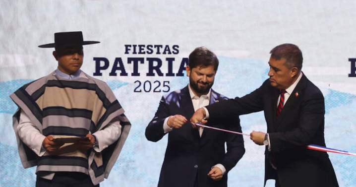 Golpe a golpe: Desbordes y Boric escalan tensión en actividades de celebración de Fiestas Patrias