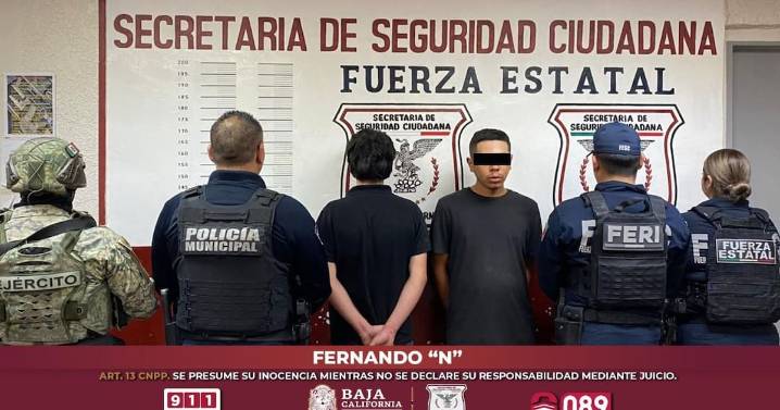 Caen dos con pistola y vehículo robado en el Pedregal, uno era menor de edad