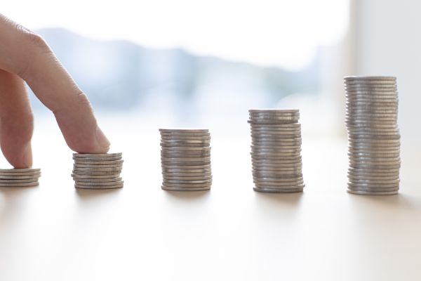 Inflación toma aire de nuevo en Colombia con leve repunte en agosto