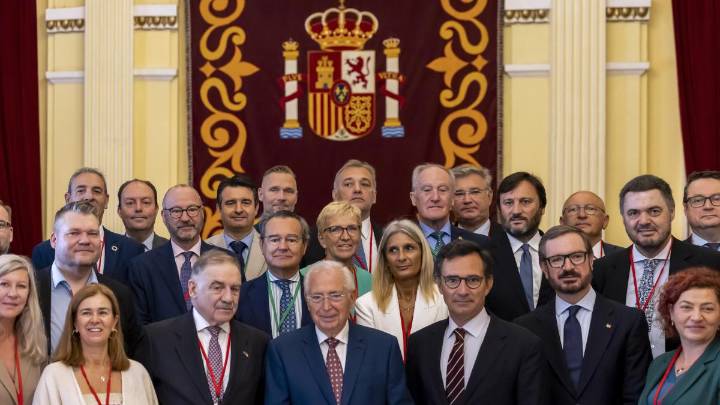Imbroda a los parlamentarios de la Alianza: “Hoy Melilla es más OTAN”