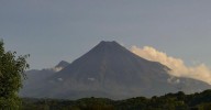 Volcán de Colima, dentro de parámetros normales; no representa riesgo para la población