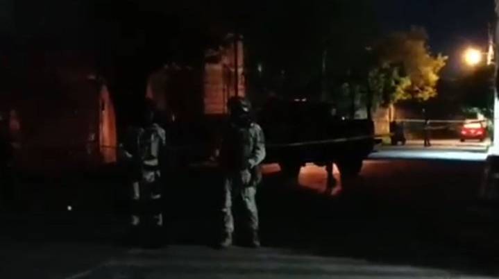 Hallan a hombre sin vida con disparo en la cabeza en colonia Lázaro Cárdenas del Río, Cuernavaca